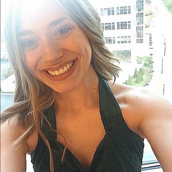 Meet your Posher, Jessica - Picture 8 of 8